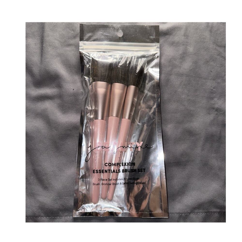 Jazmine Beauty Complexion Essentials Makeup Brush Set Pink Black Angled Round
